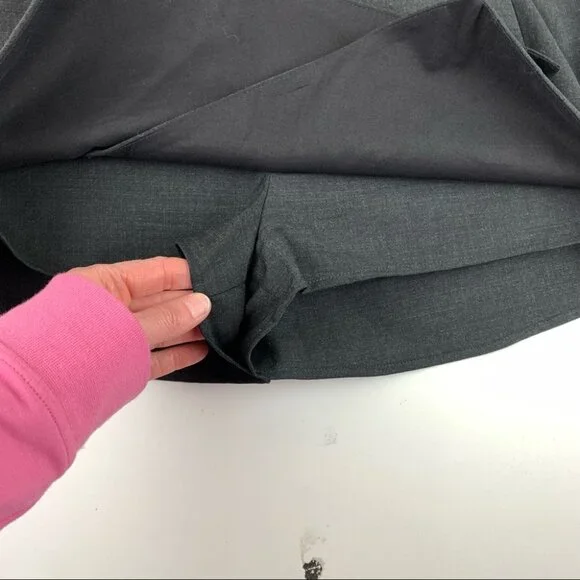 Aritzia Talula Black Skort size 4 - Picture 9 of 10